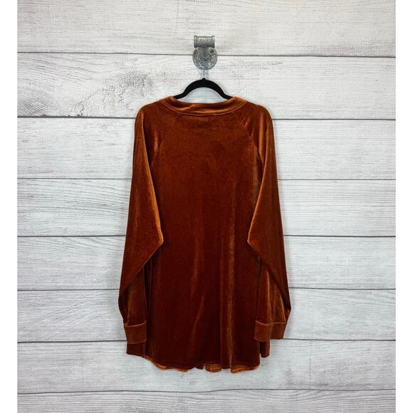 Haptics Plus Size Burnt Orange Velvet Long Sleeve Tunic Top Size 3X - Picture 9 of 9